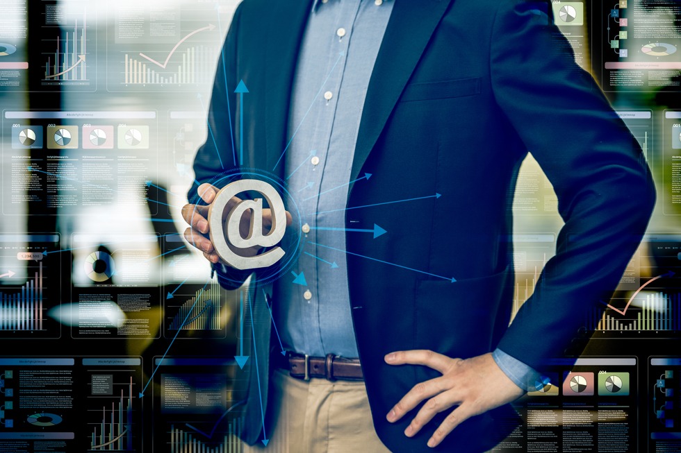 人生を変えるための最初の一歩に貢献する